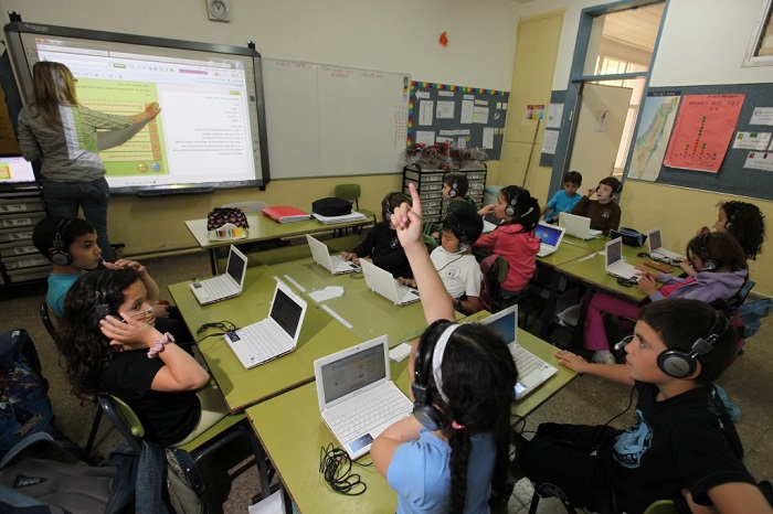 В Израильских школах дети посещают специальный курс - кибербезопастность