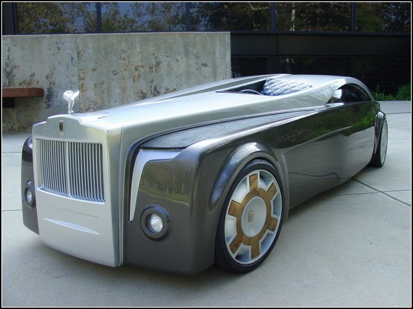 Концептуальный автомобиль-кашалот Rolls-Royce Apparition