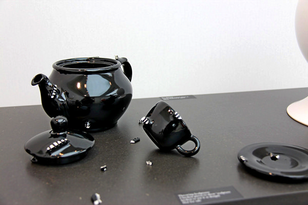 Throwing Sculptures: керамическая посуда из разбитых скульптур