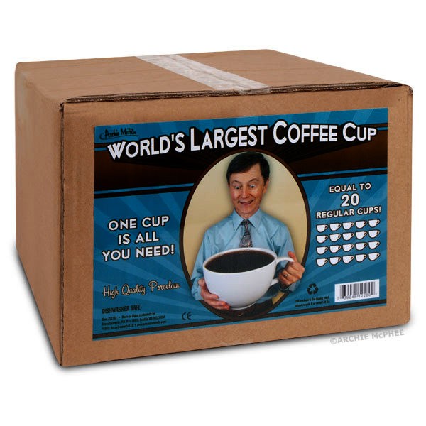 Огромная фарфоровая кружка World's Largest Coffee Cup для настоящих кофеманов