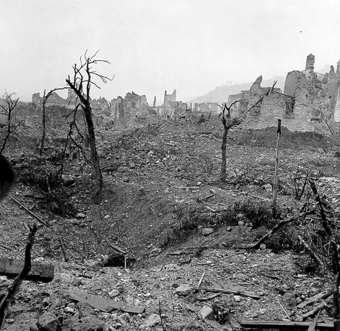 Руины Кассино после битвы
