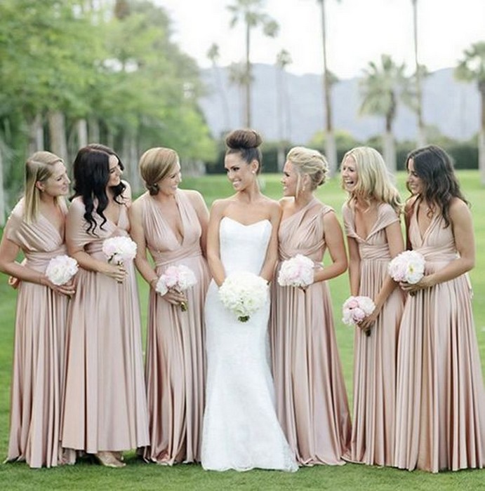 Нежный цвет – идеальный выбор для подружек невесты!