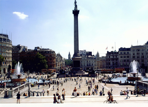 20 ноября 1997 года 1997 англичан объединились в живую колонну и прошли 30 метров 20 ноября 1997 года 1997 англичан объединились в живую колонну и прошли 30 метров