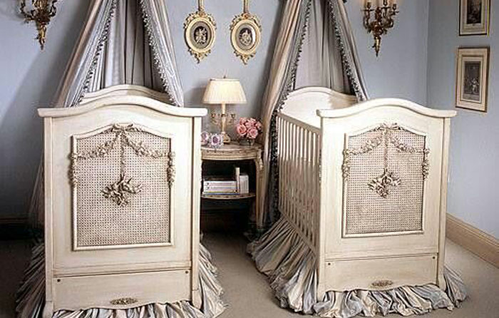 Детская кроватка «Спокойной ночи» с херувимами Детская кроватка «Спокойной ночи» с херувимами