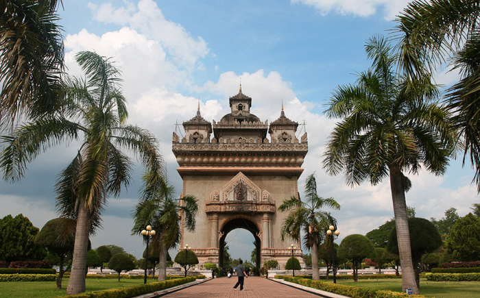 Арка Патусай Арка Патусай