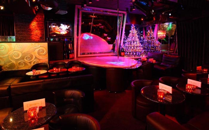 Seventh Heaven – Токио, Япония Seventh Heaven – Токио, Япония