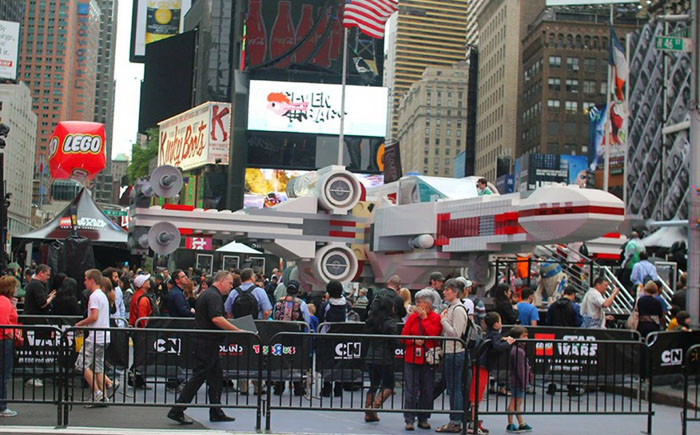 Космический истребитель «Крестокрыл» (X-Wing) Космический истребитель «Крестокрыл» (X-Wing)