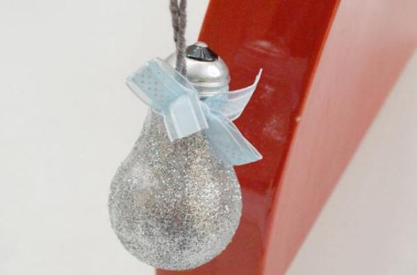 Новогодняя игрушка