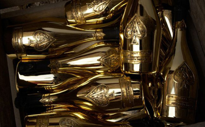 10 самых дорогих бутылок шампанского