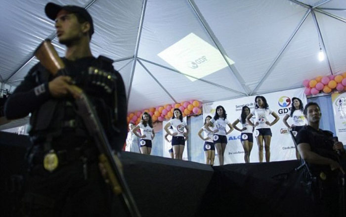 ‘Мисс женской тюрьмы’ ‘Мисс женской тюрьмы’