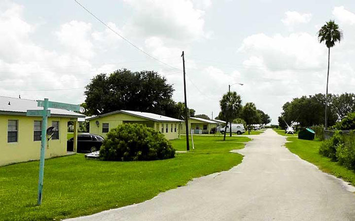 Миракл-вилидж, Флорида Миракл-вилидж, Флорида