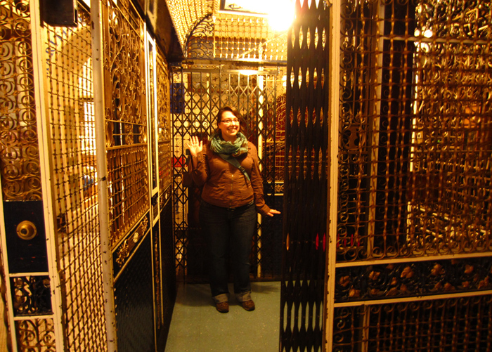 Клеточный лифт в Морском музее Клеточный лифт в Морском музее