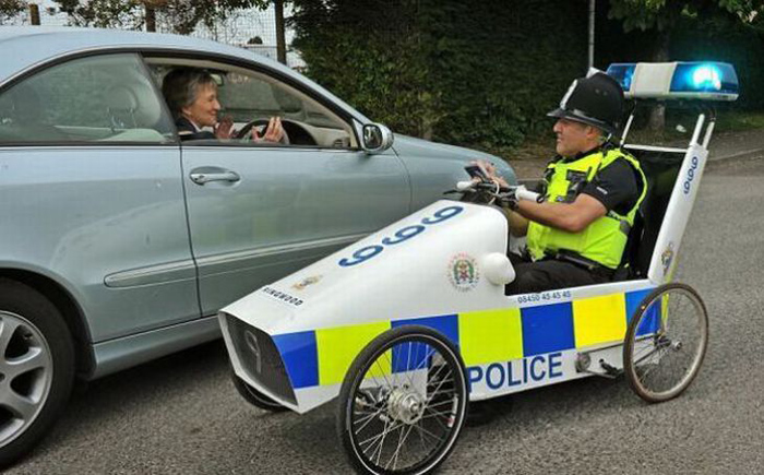 Полицейская машина своими руками