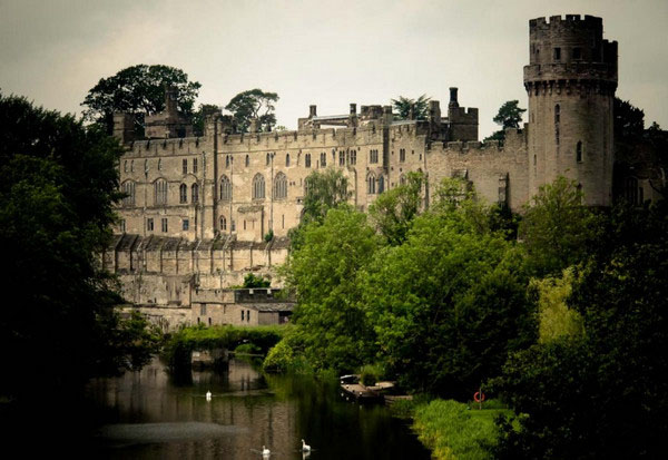 Замок Варвик, Англия
