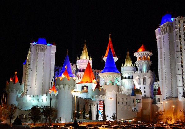Замок Excalibur в Лас-Вегасе