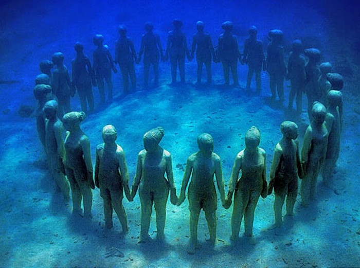 Подводный парк скульптур от Джейсона де Кайрес Тейлора Подводный парк скульптур от Джейсона де Кайрес Тейлора