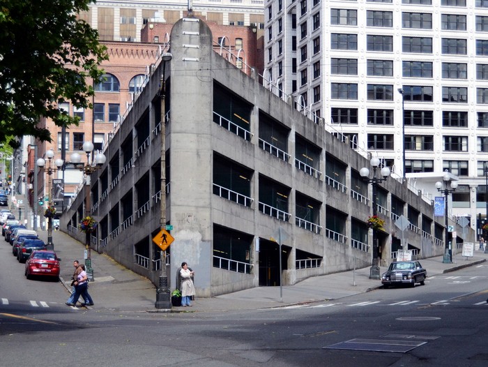 Sinking Ship – провалившийся под землю паркинг в Сиэтле Sinking Ship – провалившийся под землю паркинг в Сиэтле