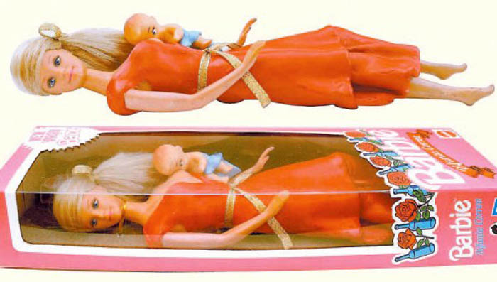 Барби и Кен от Pool Paolini и Marianela Perelli. Барби и Кен от Pool Paolini и Marianela Perelli.