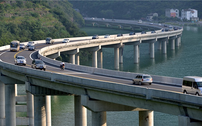 Стоимость моста Over-Water highway составила 700 тысяч долларов.