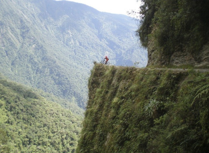 Самые опасные развлечения для велосипедистов. Самые опасные развлечения для велосипедистов.