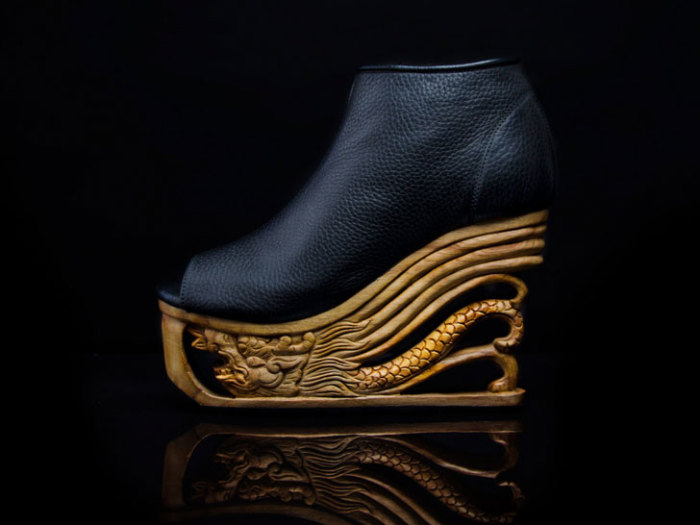 Восточные мотивы на классической европейкой обуви Восточные мотивы на классической европейкой обуви