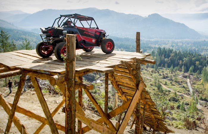 Polaris RZR XP1000: к старту готов. Polaris RZR XP1000: к старту готов.