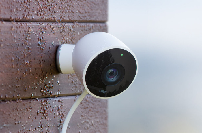 Nest Cam Outdoor - полная гарантия безопасности.
