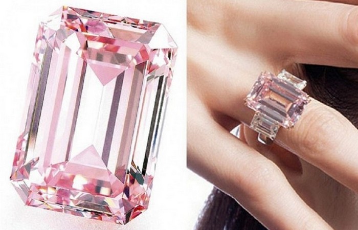 Идеальный розовый бриллиант.