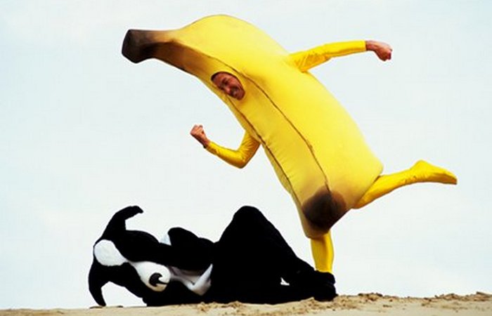 Человек-банан.