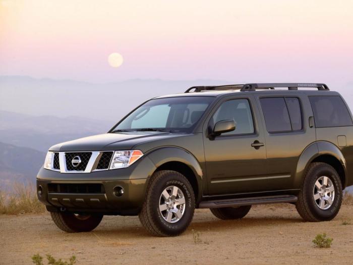Nissan Pathfinder - это отличный выбор для любителей путешествовать.