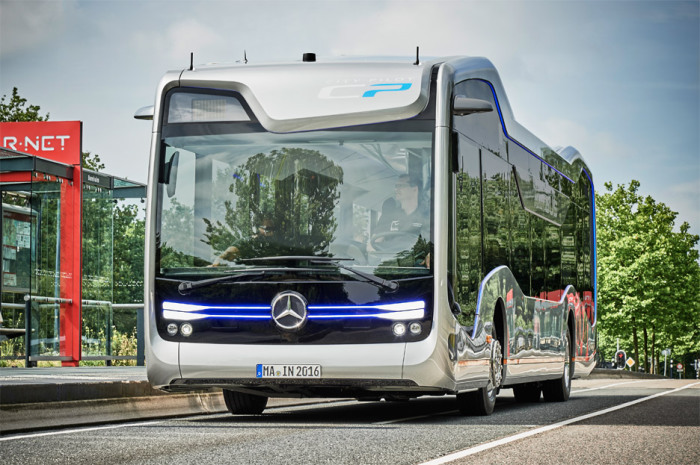 Концептуальный автобус Mercedes-Benz Future bus.