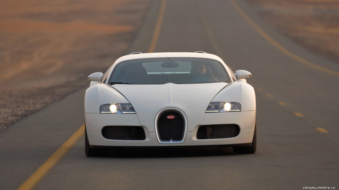 Прожорливый Bugatti Veyron.