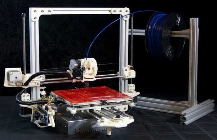 3-D принтер, создающий полноразмерный дом за один подход.
