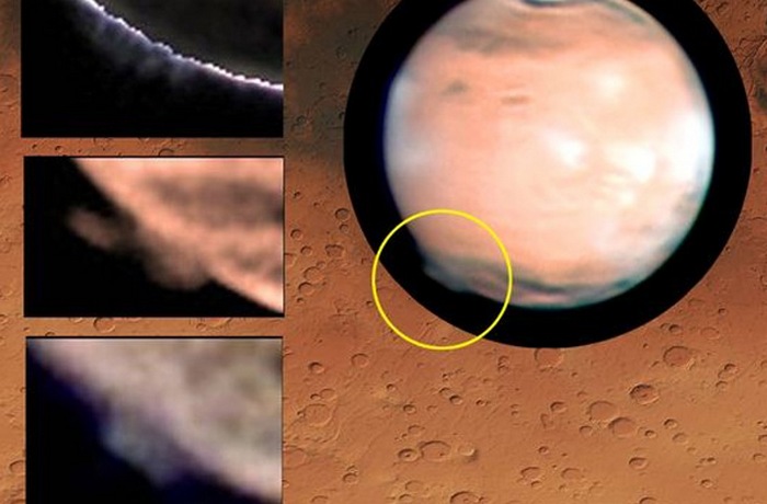 Таинственное облако над Марсом. Таинственное облако над Марсом.