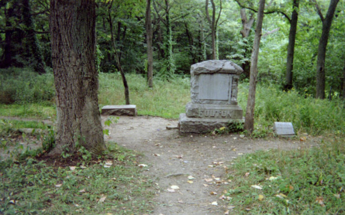 Bachelor’s Grove - кладбище, кишащее призраками.