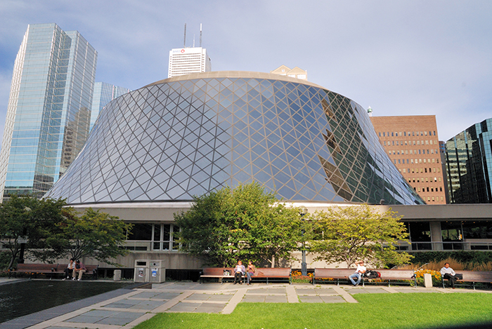 Concert Hall "Roy Thomson Hall" em Toronto, Canadá