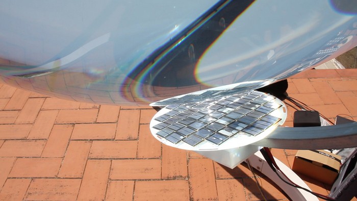 Betaray – стеклянный шар для аккумуляции солнечной энергии