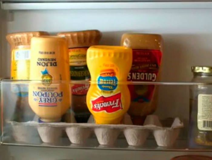 Хранение соусов в холодильнике.