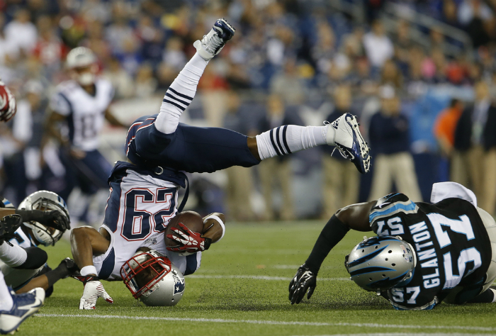 «Говорят, перед игрой полезно немного постоять на голове». «Говорят, перед игрой полезно немного постоять на голове».