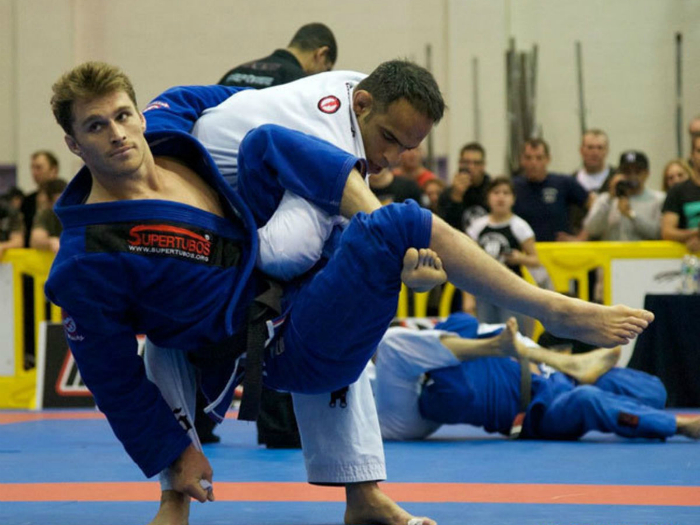 Невозмутимый мужчина. Невозмутимый мужчина.