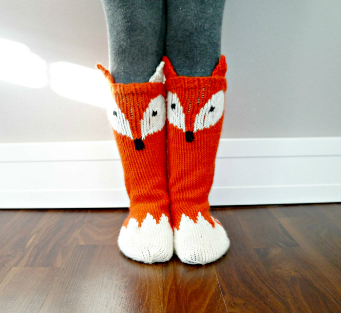Шкарпетки із зображенням лисичок.