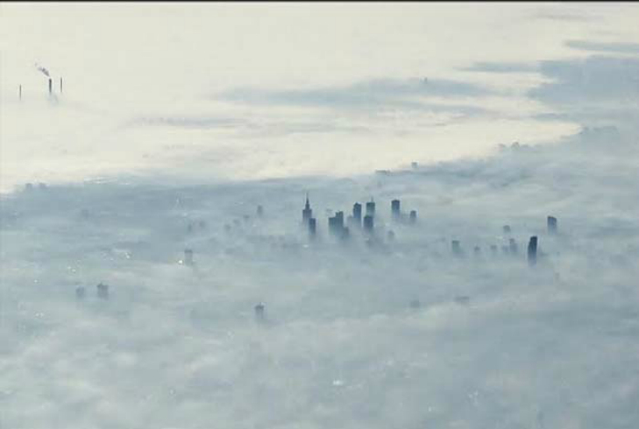 Утренний туман над Варшавой. Фотограф: Крис.