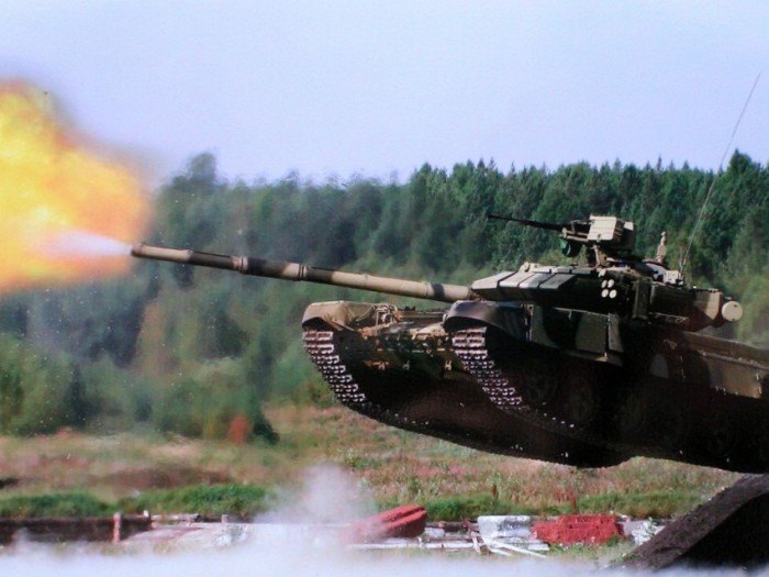 Огонь на полном ходу. Огонь на полном ходу.