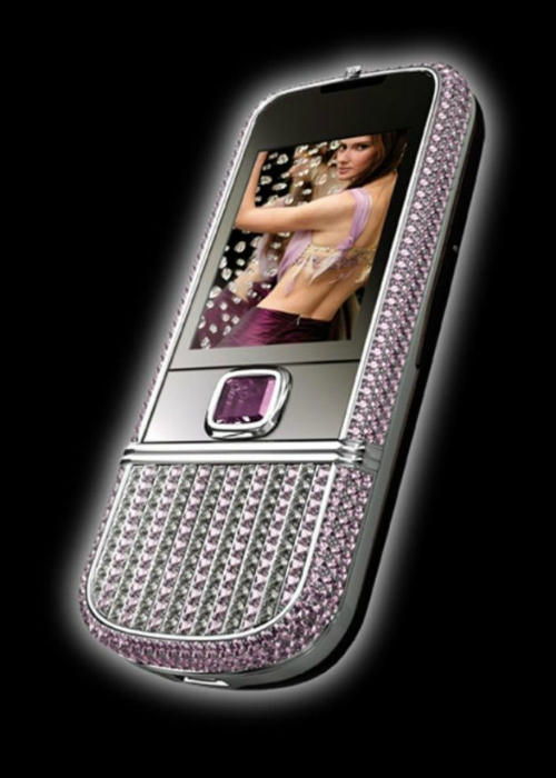 Приобрести Peter Aloisson’s Nokia Arte можно по цене в 134,000 долларов США. Приобрести Peter Aloisson’s Nokia Arte можно по цене в 134,000 долларов США.