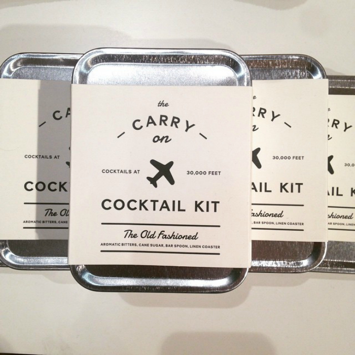 Оригинальный набор - COCKTAIL KIT для приготовления коктейля - Old Fashioned. Оригинальный набор - COCKTAIL KIT для приготовления коктейля - Old Fashioned.