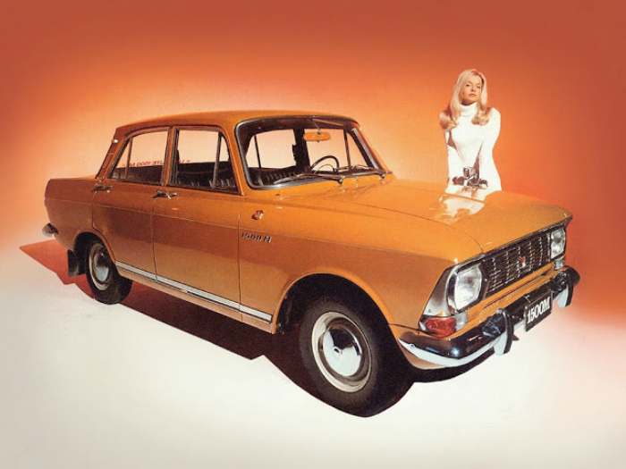 Советско российский седан под названием - Москвич-412, который выпускался в период с 1967-го по 2001 на автомобильных заводах Москвы и Ижевска.