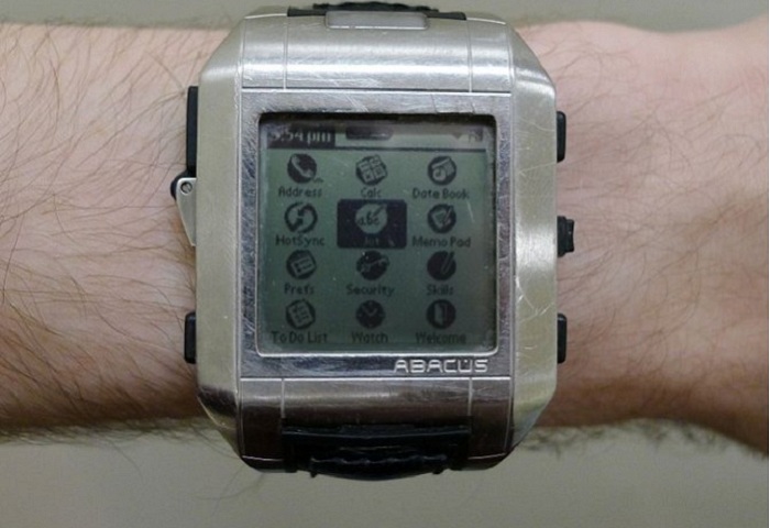 Модель часов Fossil Wrist PDA.