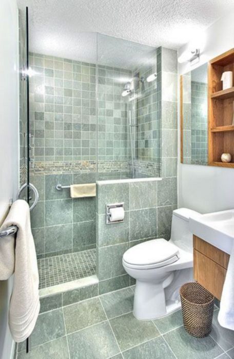 Для того чтобы небольшая ванная комната стала максимально просторной и оригинальной, необходимо правильно распределить пространство в помещении.  