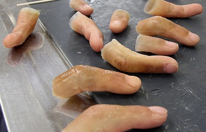 В Японии можно купить протез палеца.