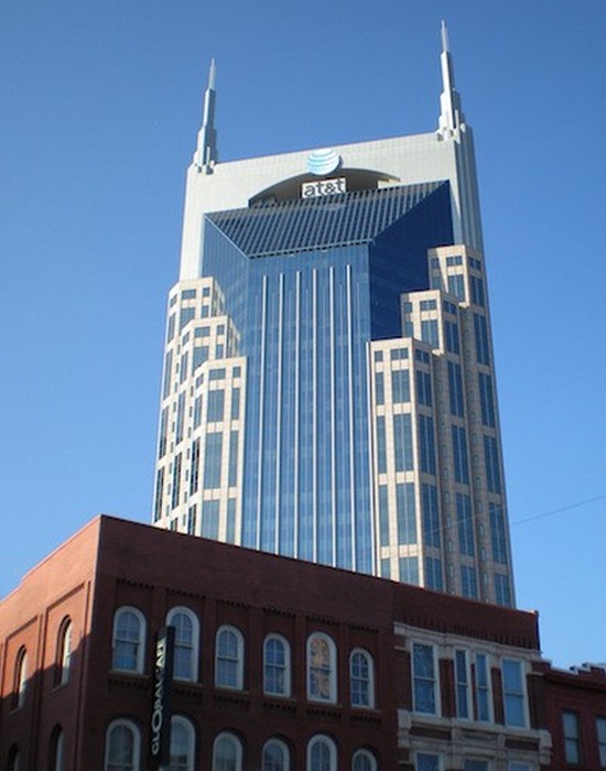 Пугающее здание AT&T в Нэшвилле.